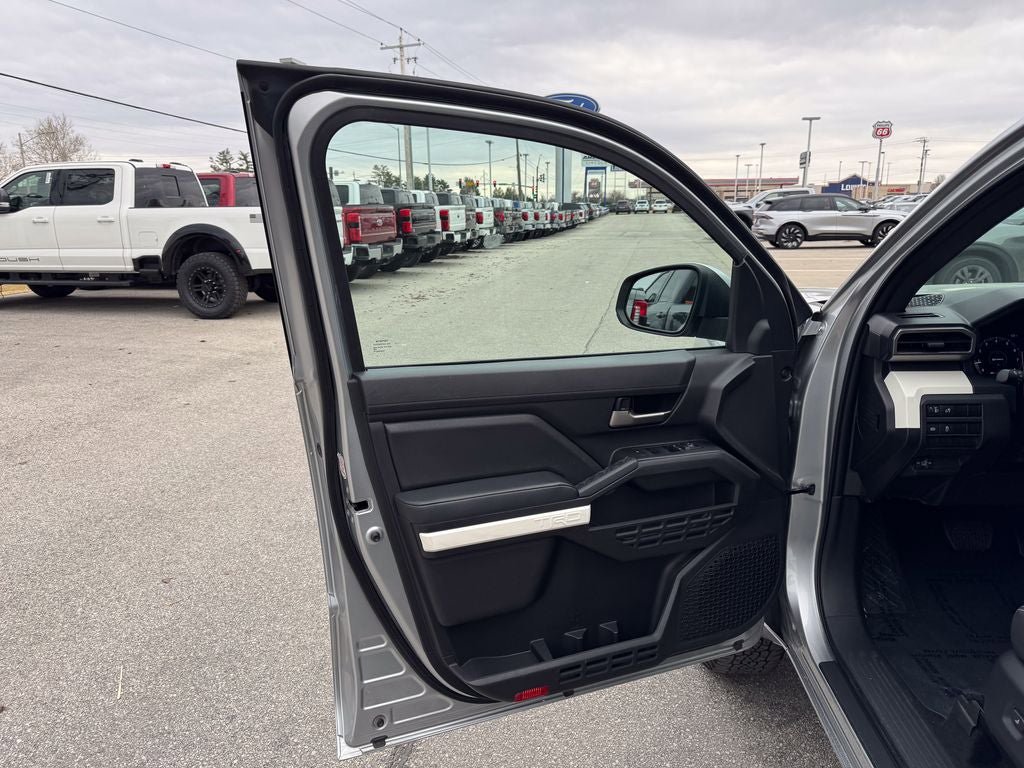 Used 2024 Toyota Tacoma TRD Off-Road AWD/4WD image 12
