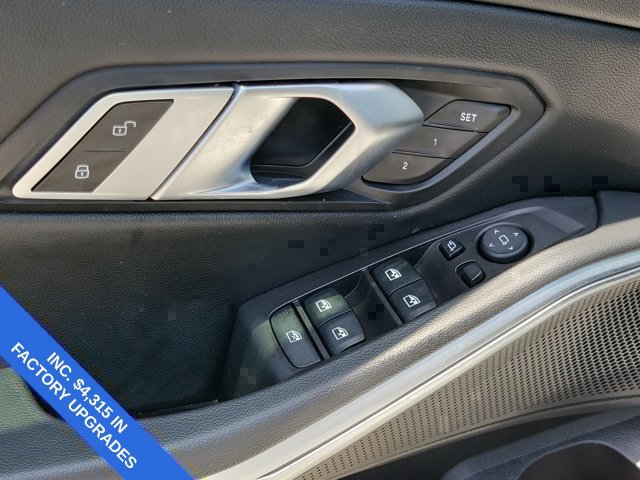 Used 2023 BMW 330i Sedan w/ Premium Package RWD image 23