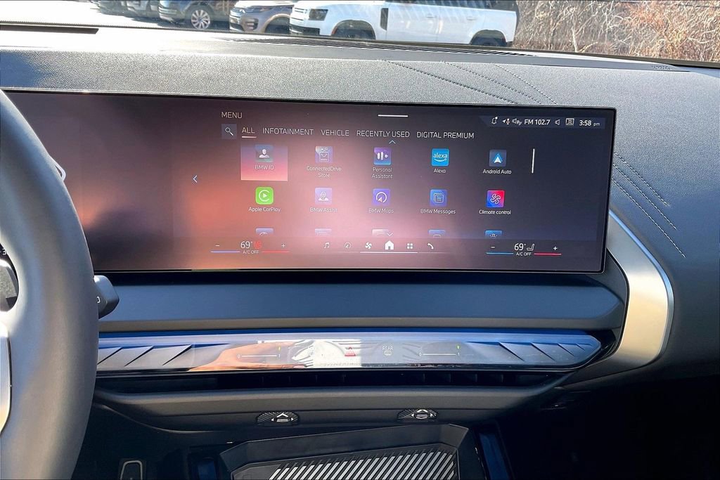 Used 2025 BMW X3 xDrive30i image 15