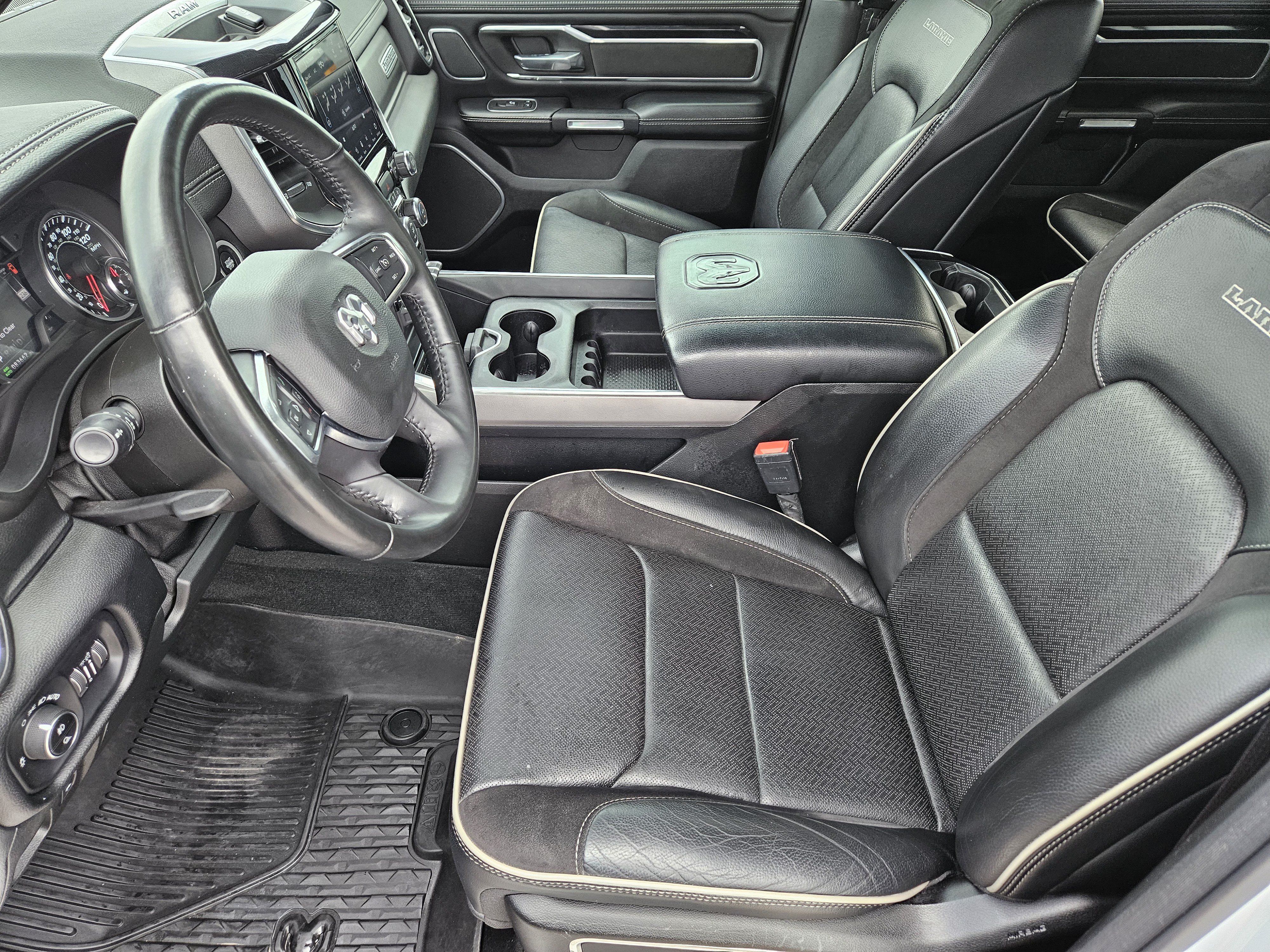 Used 2021 RAM 1500 Laramie AWD/4WD image 14