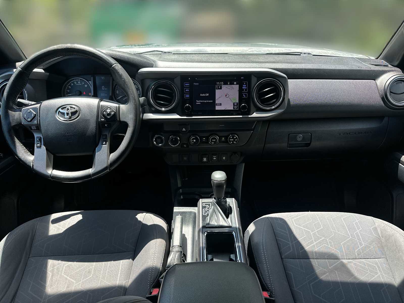 Used 2019 Toyota Tacoma TRD Off-Road image 11