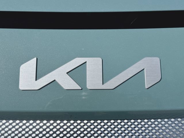 Used 2024 Kia Seltos EX FWD image 31