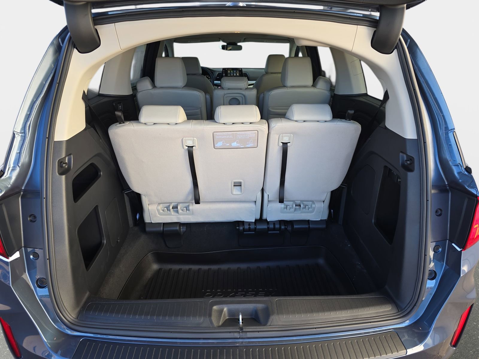 New 2026 Honda Odyssey EX-L image 13
