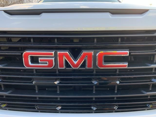 New 2026 GMC Sierra 1500 Elevation w/ Elevation Select Package image 10