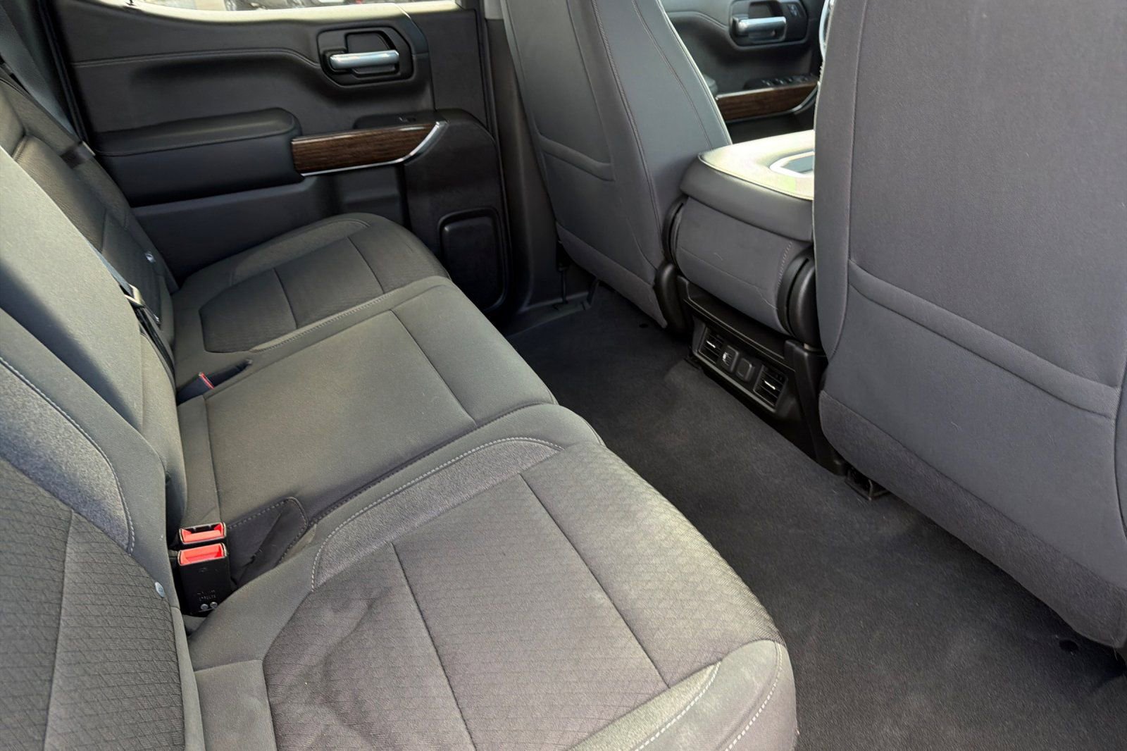 Used 2021 GMC Sierra 1500 Elevation image 16