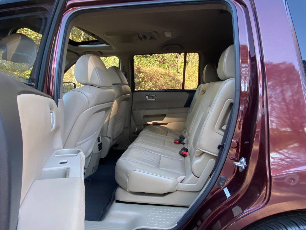 Used 2012 Honda Pilot Touring image 46