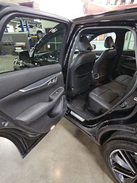 Used 2023 INFINITI QX50 Sport AWD/4WD image 32
