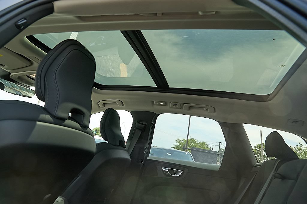 New 2026 Volvo XC60 B5 Plus w/ Climate Package AWD/4WD image 21
