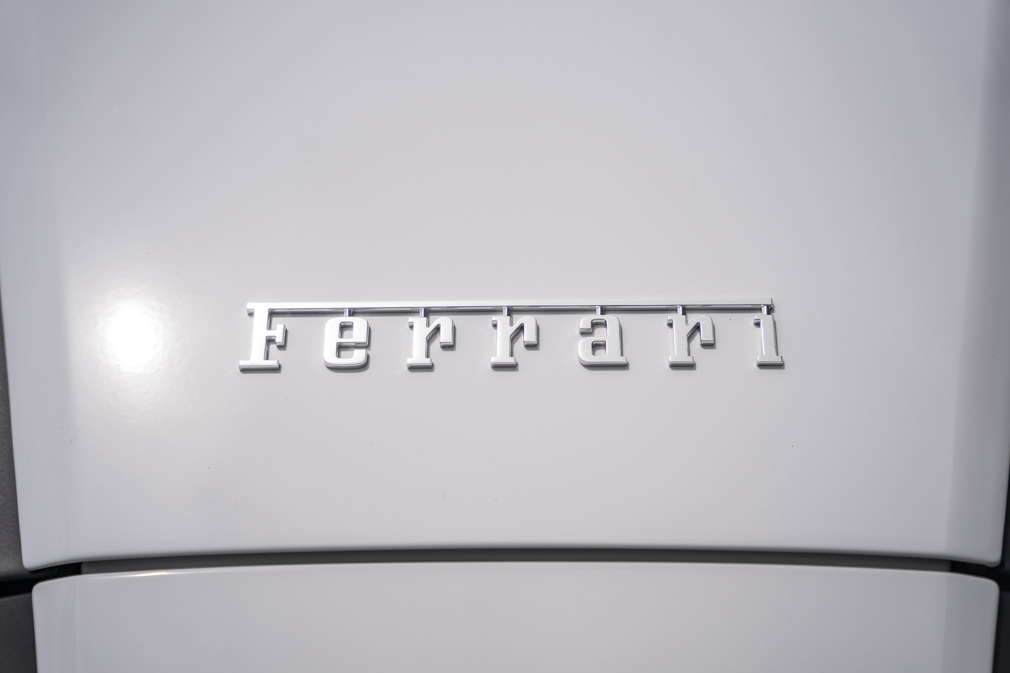 Used 2021 Ferrari F8 Tributo RWD image 25