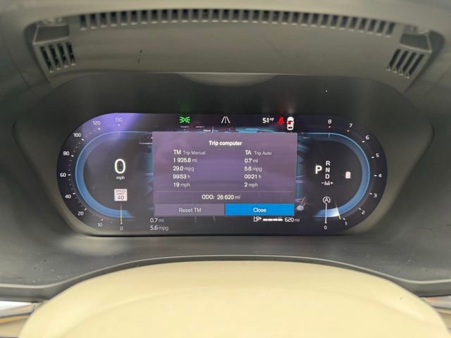 Certified 2023 Volvo XC60 B5 Plus w/ Climate Package image 11