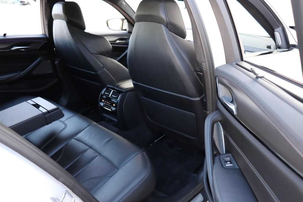 Used 2019 BMW M5 w/ Executive Package image 28