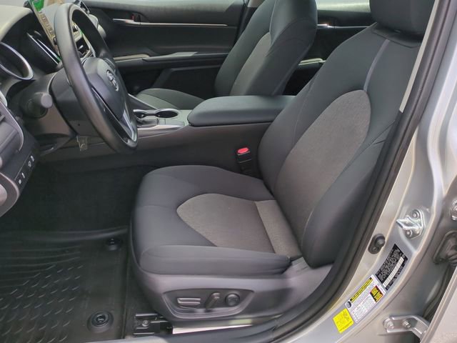 Used 2022 Toyota Camry LE FWD image 18