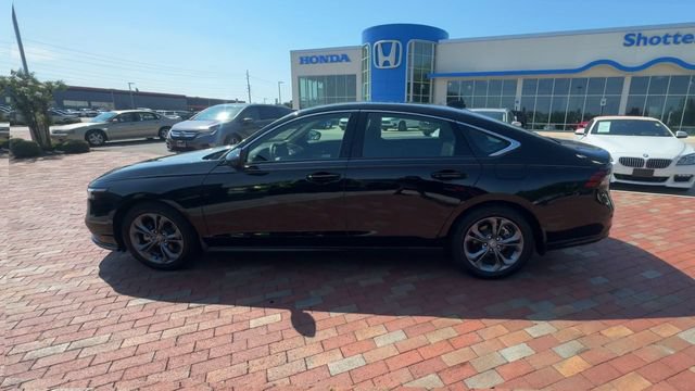 Certified 2024 Honda Accord EX image 8