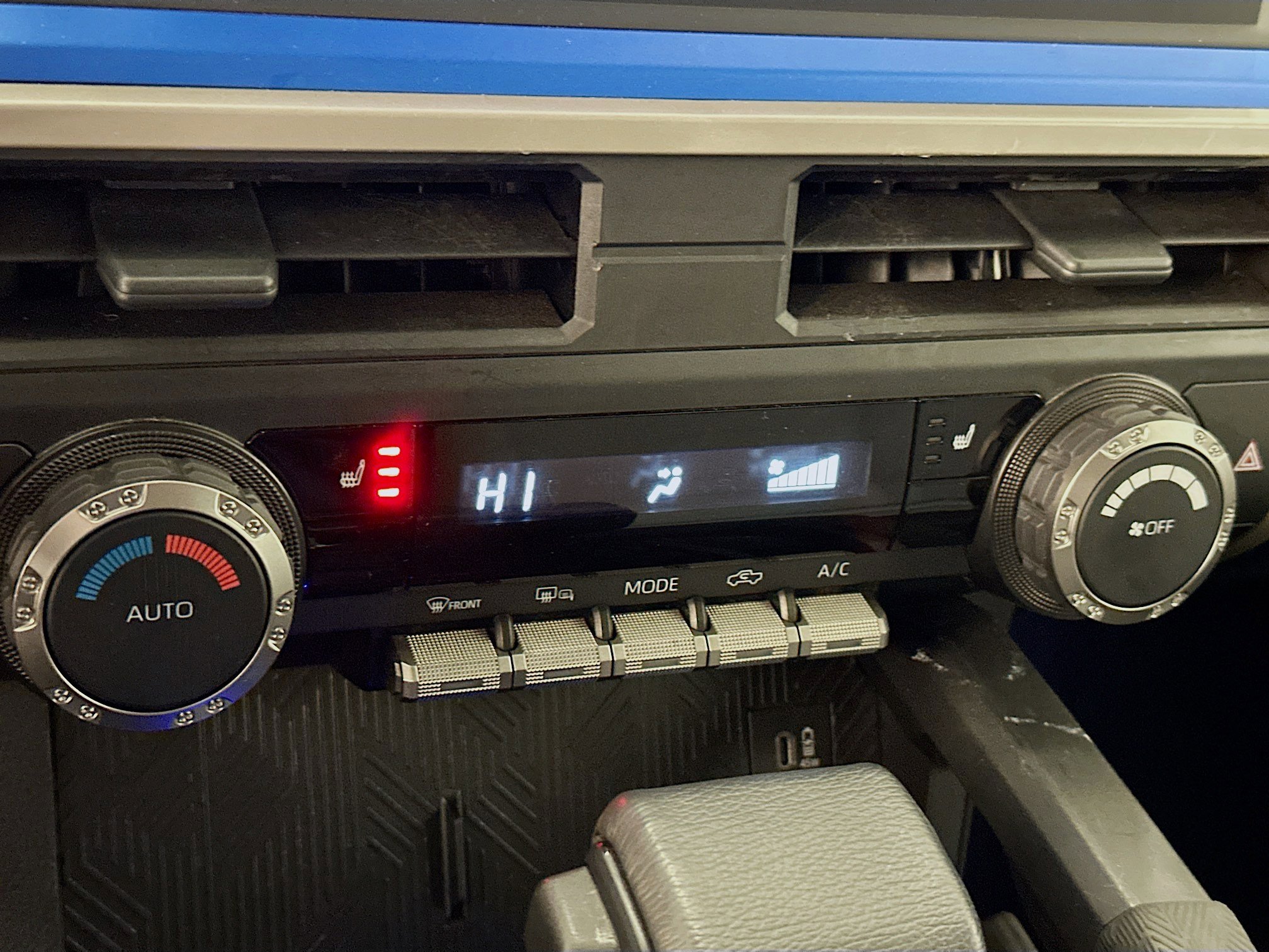 Used 2025 Toyota Tacoma TRD Off-Road image 24