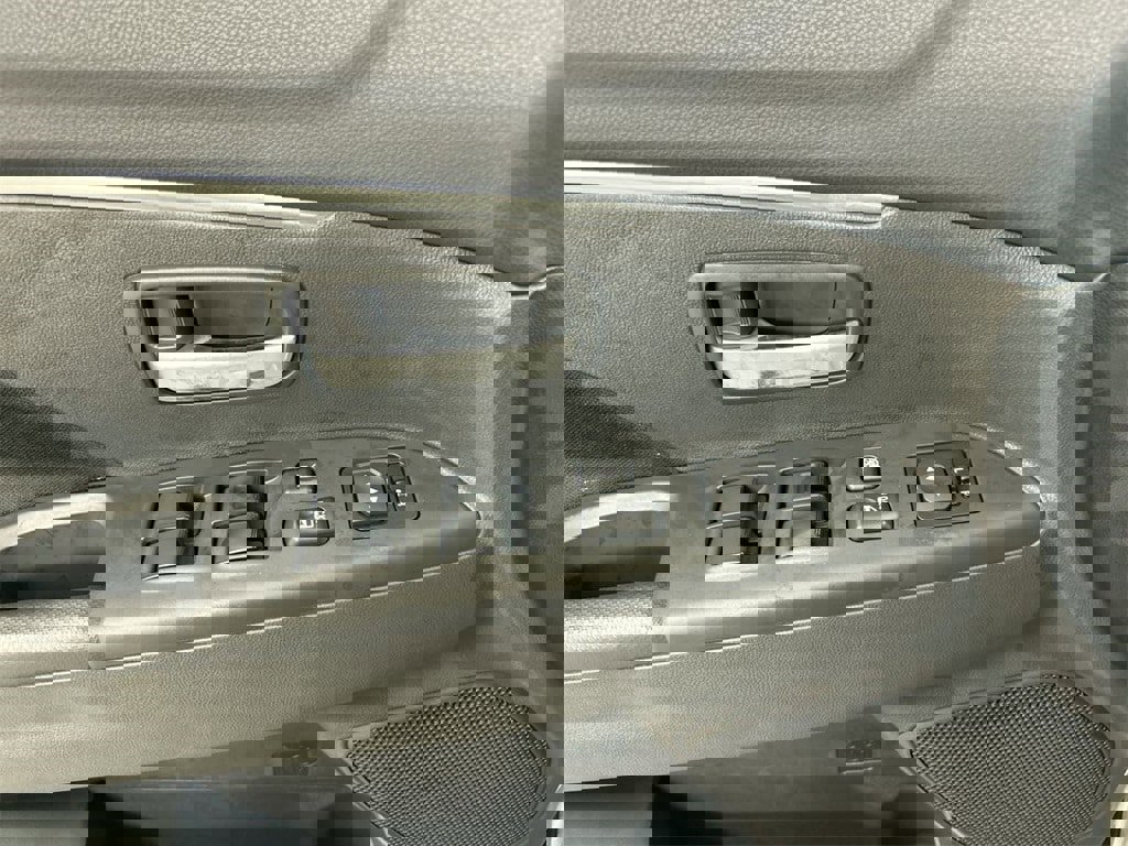 New 2025 Mitsubishi Outlander Sport LE image 13