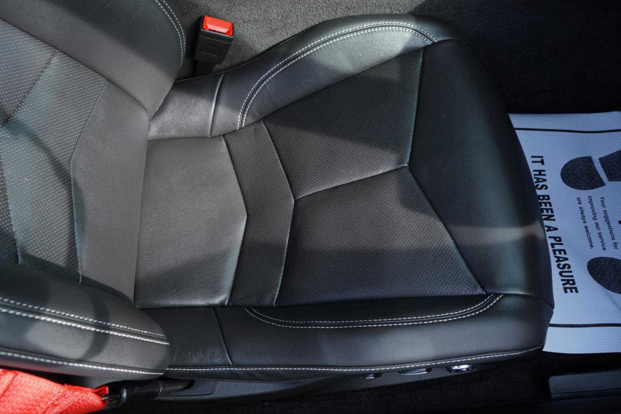 Used 2024 Chevrolet Corvette Stingray Preferred Cpe w/ Z51 Performance Package RWD image 65