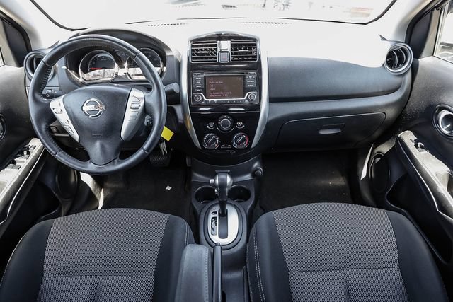 Used 2018 Nissan Versa SV w/ SV Special Edition Package FWD image 12
