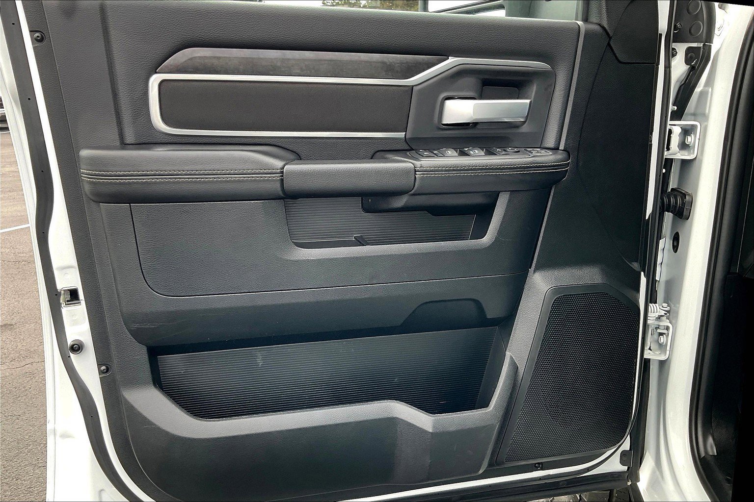 Used 2024 RAM 2500 Big Horn image 22