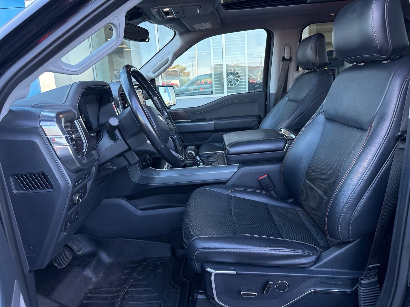 Used 2021 Ford F150 Lariat image 19