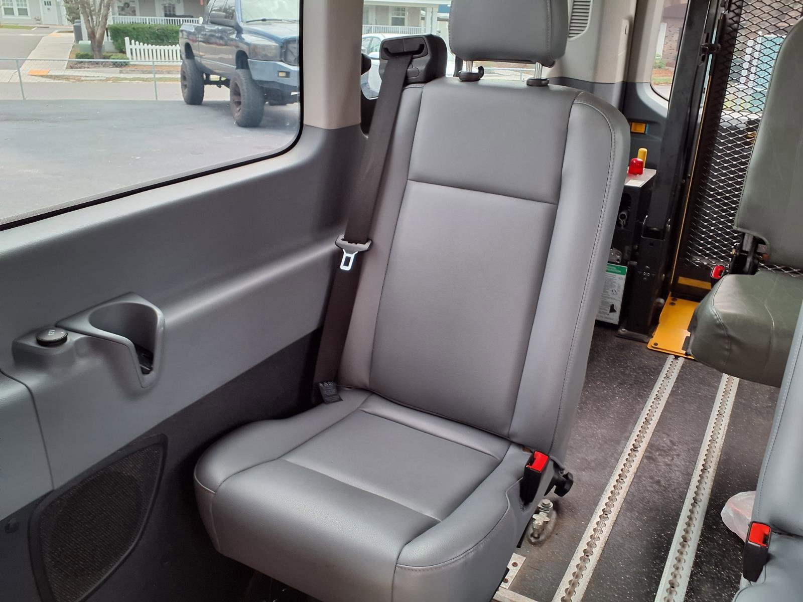Used 2016 Ford Transit 350 XL image 14