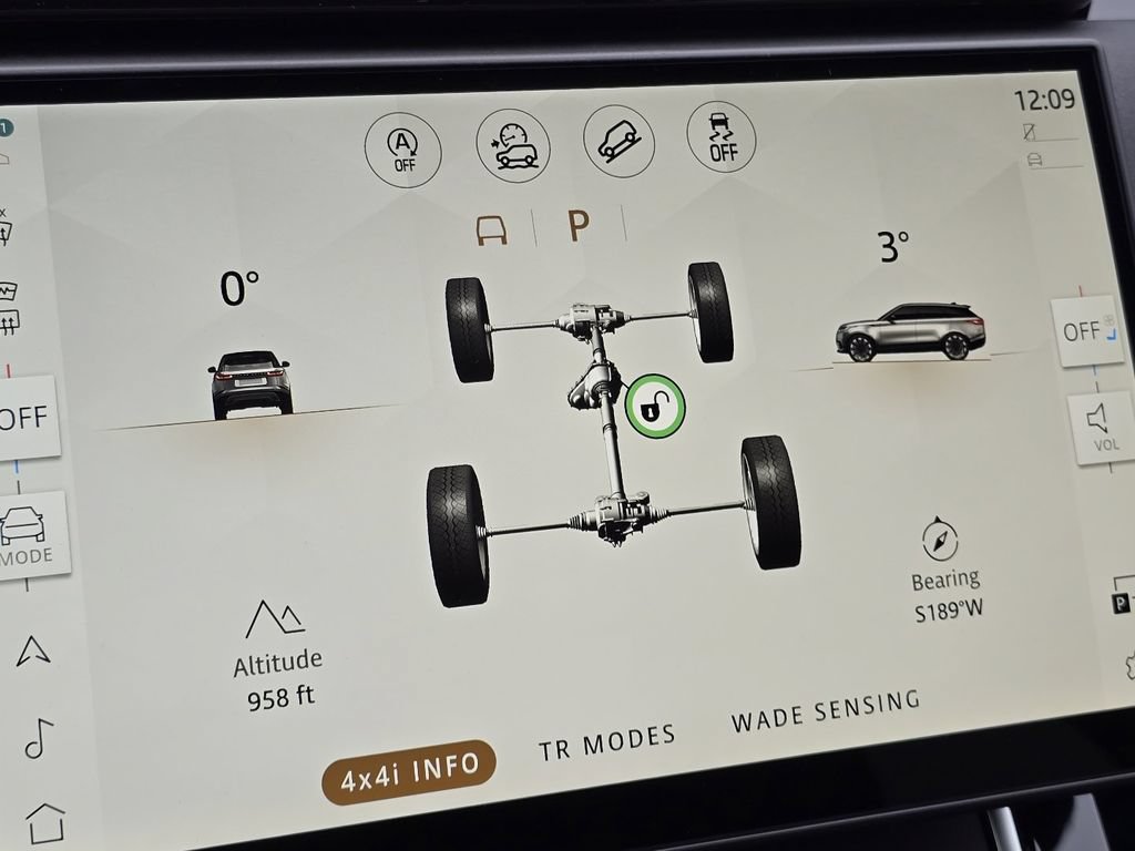 New 2026 Land Rover Range Rover Velar Dynamic SE AWD/4WD image 13