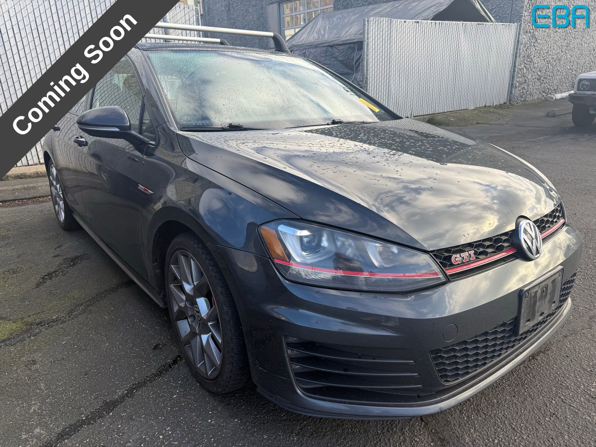 Used 2017 Volkswagen GTI SE image 1
