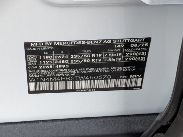 Used 2026 Mercedes-Benz GLB 250 4MATIC image 17