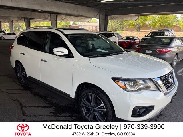 Used 2020 Nissan Pathfinder Platinum AWD/4WD image 10