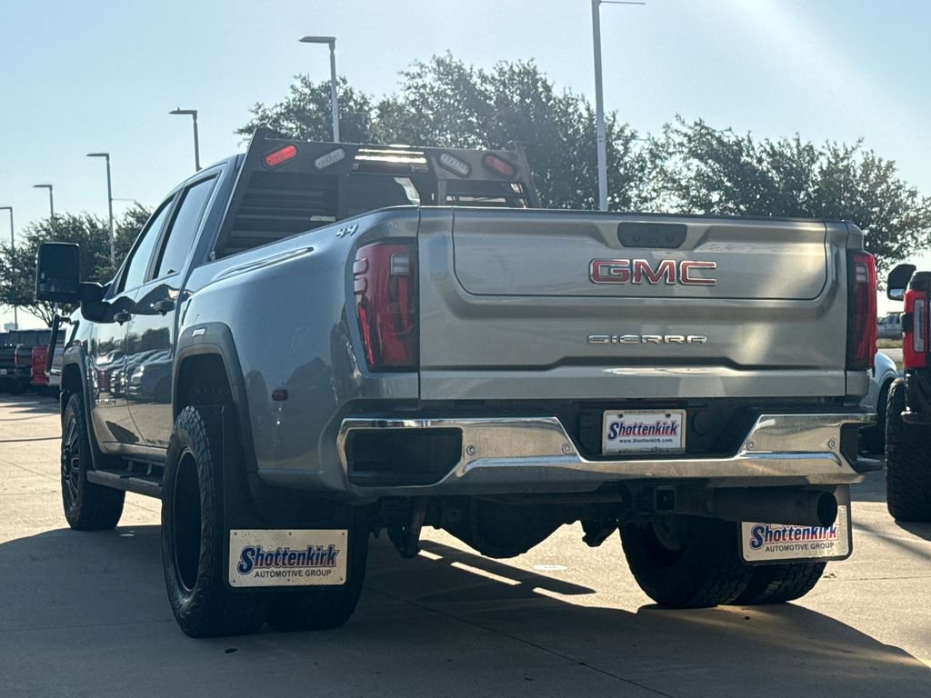 Used 2024 GMC Sierra 3500 Pro AWD/4WD image 7