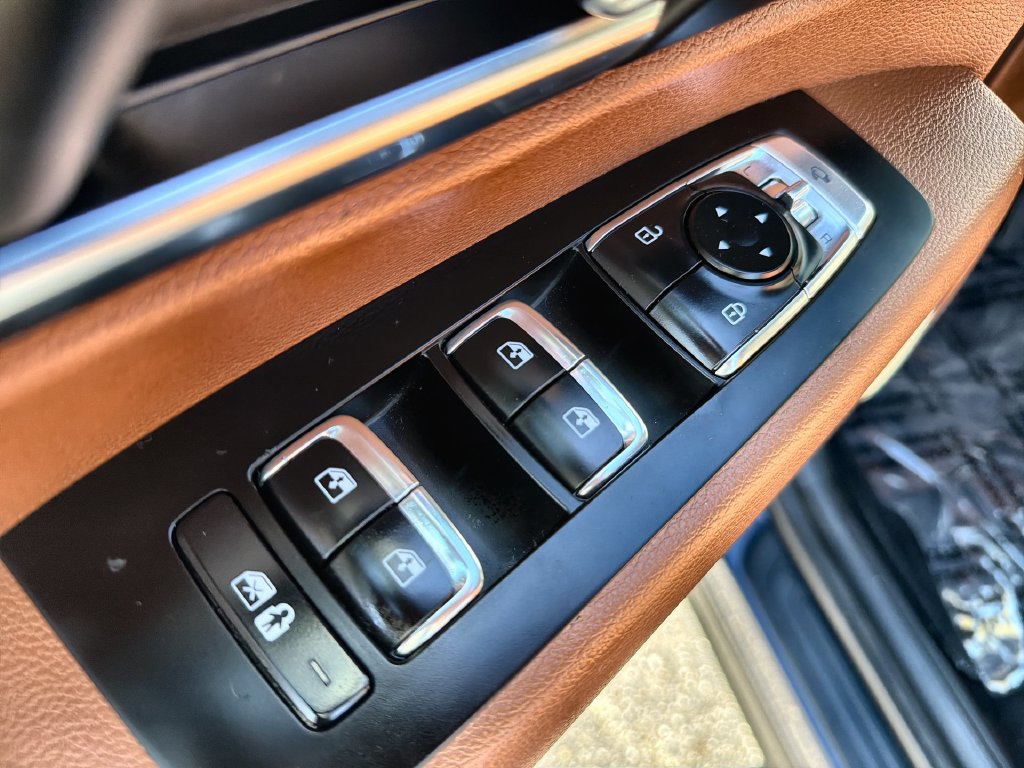 Used 2025 Kia Telluride EX X-Line AWD/4WD image 15