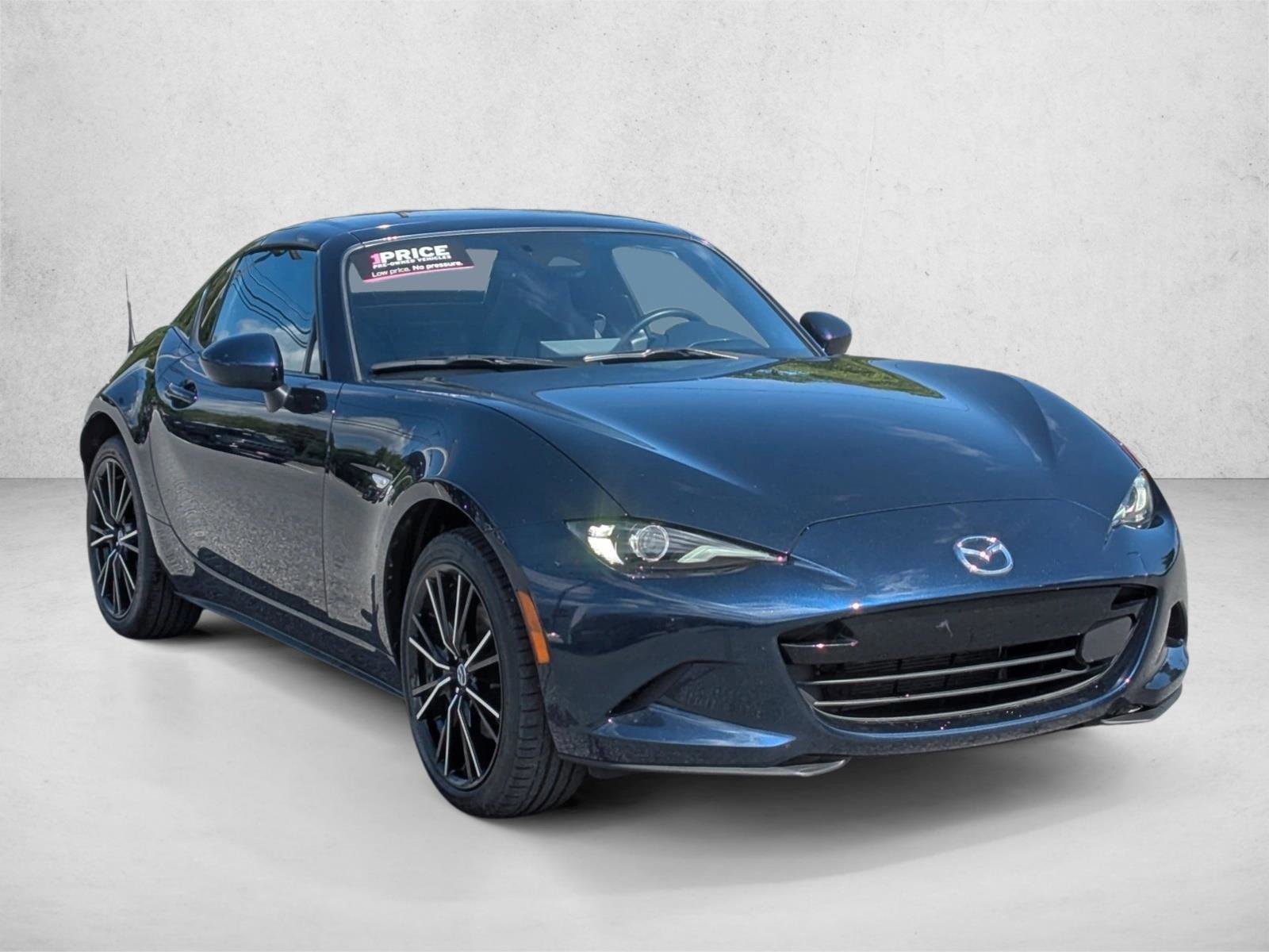 Used 2025 MAZDA MX-5 Miata RF Grand Touring RWD image 3