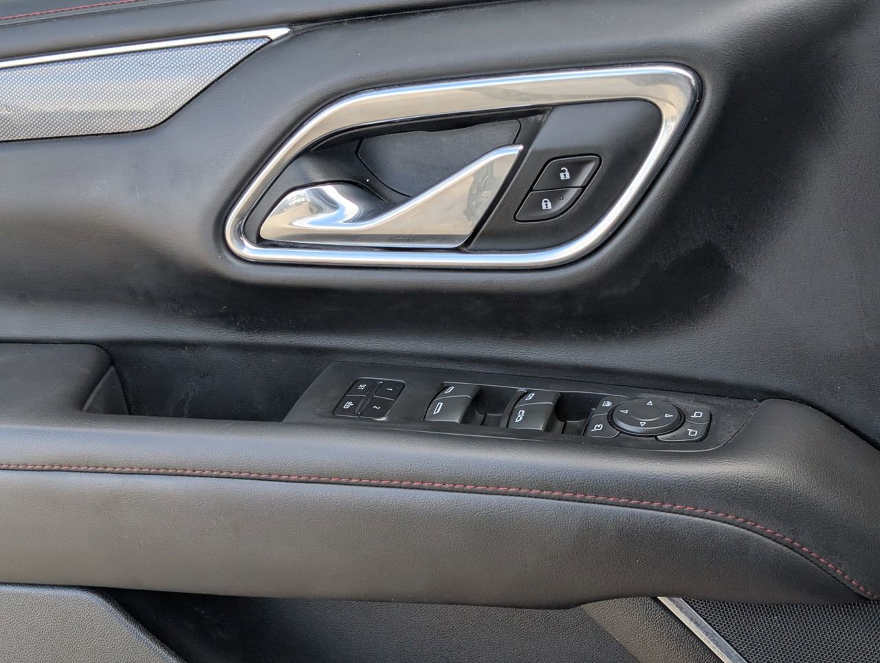 Used 2023 Chevrolet Tahoe RST w/ Sport Performance Package image 24