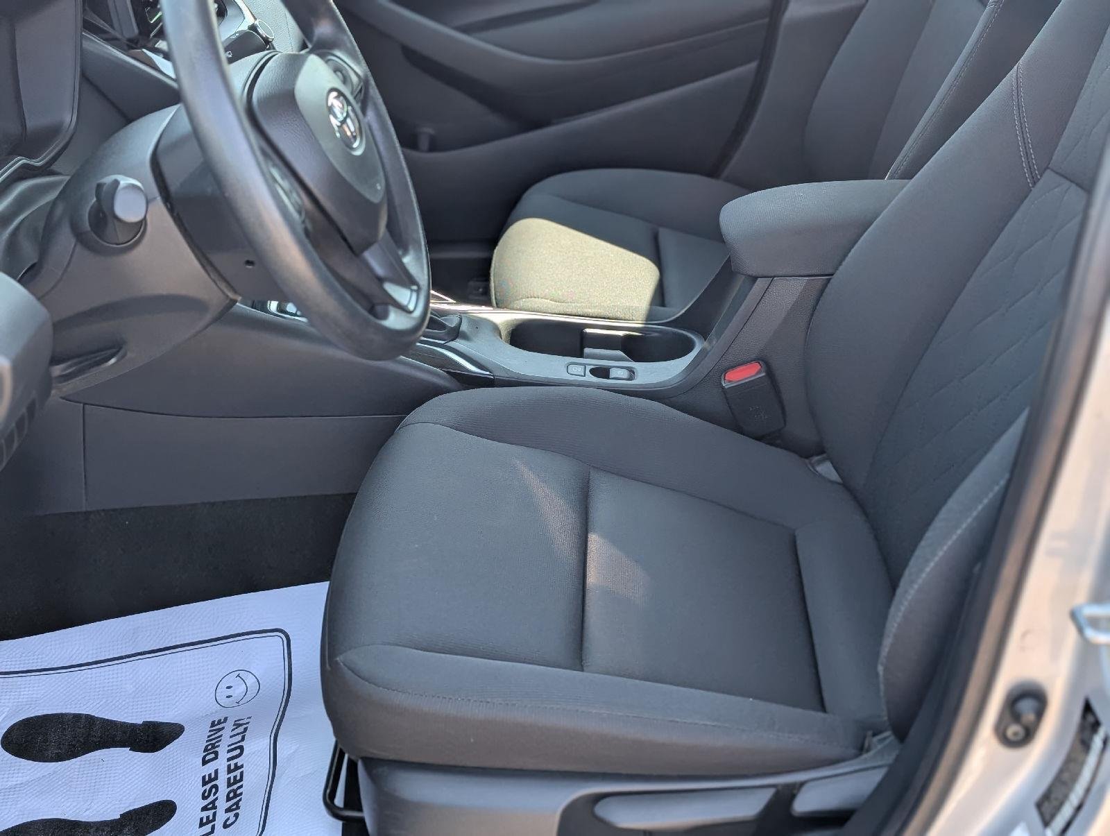 Used 2024 Toyota Corolla LE FWD image 17