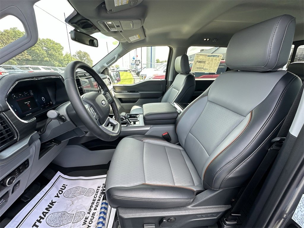 New 2025 Ford F150 Lariat w/ Equipment Group 501A Mid image 11