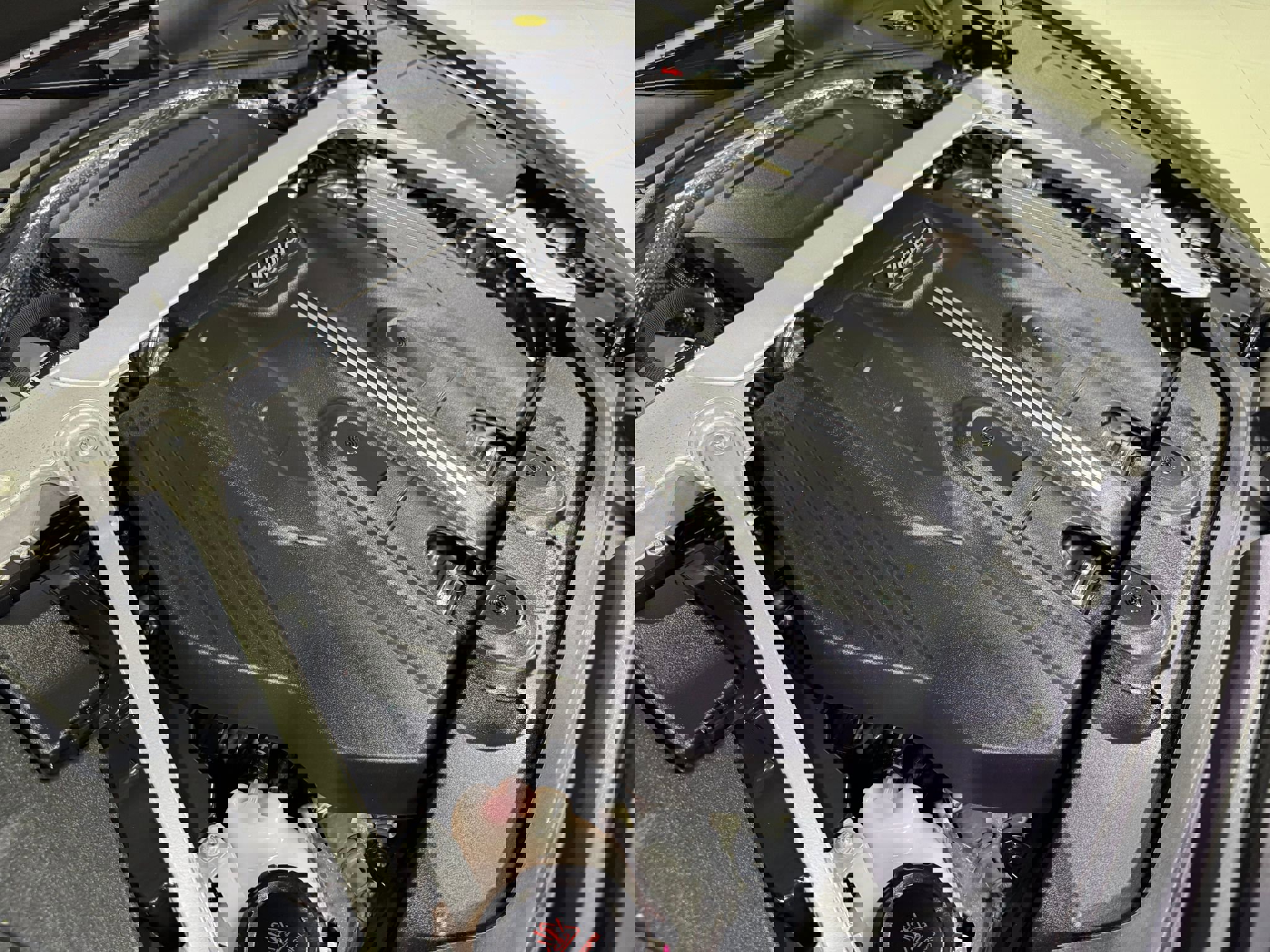 Used 2022 Bentley Flying Spur Plug-In Hybrid image 47