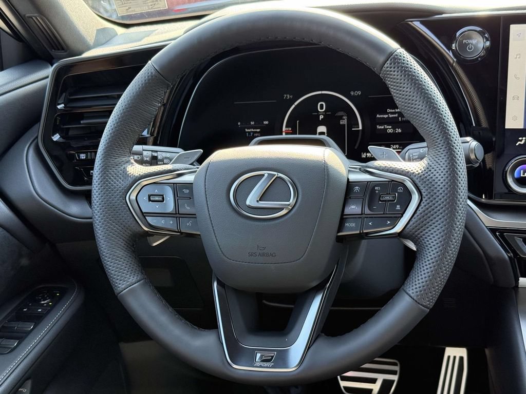 Used 2026 Lexus TX 500h AWD w/ Technology Package image 9