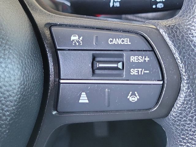 Used 2023 Honda HR-V LX image 9
