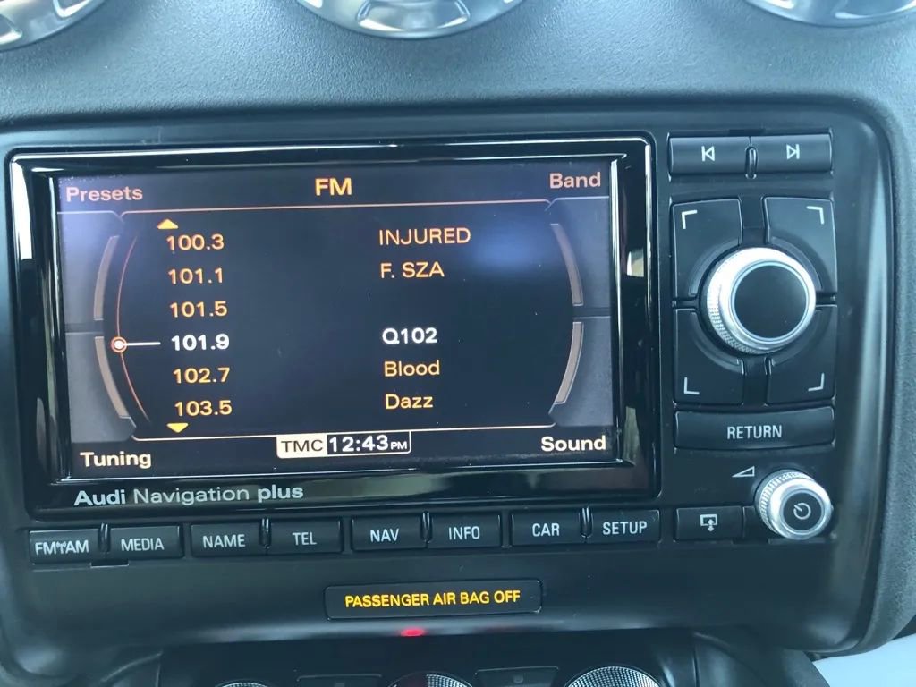 Used 2015 Audi TTS 2.0T Roadster image 21