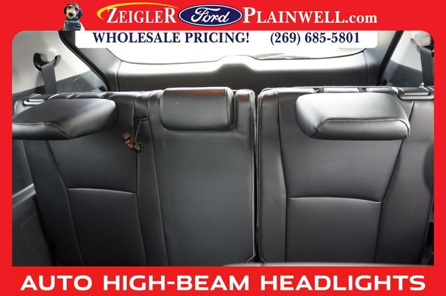 Used 2023 Toyota Highlander XLE image 13
