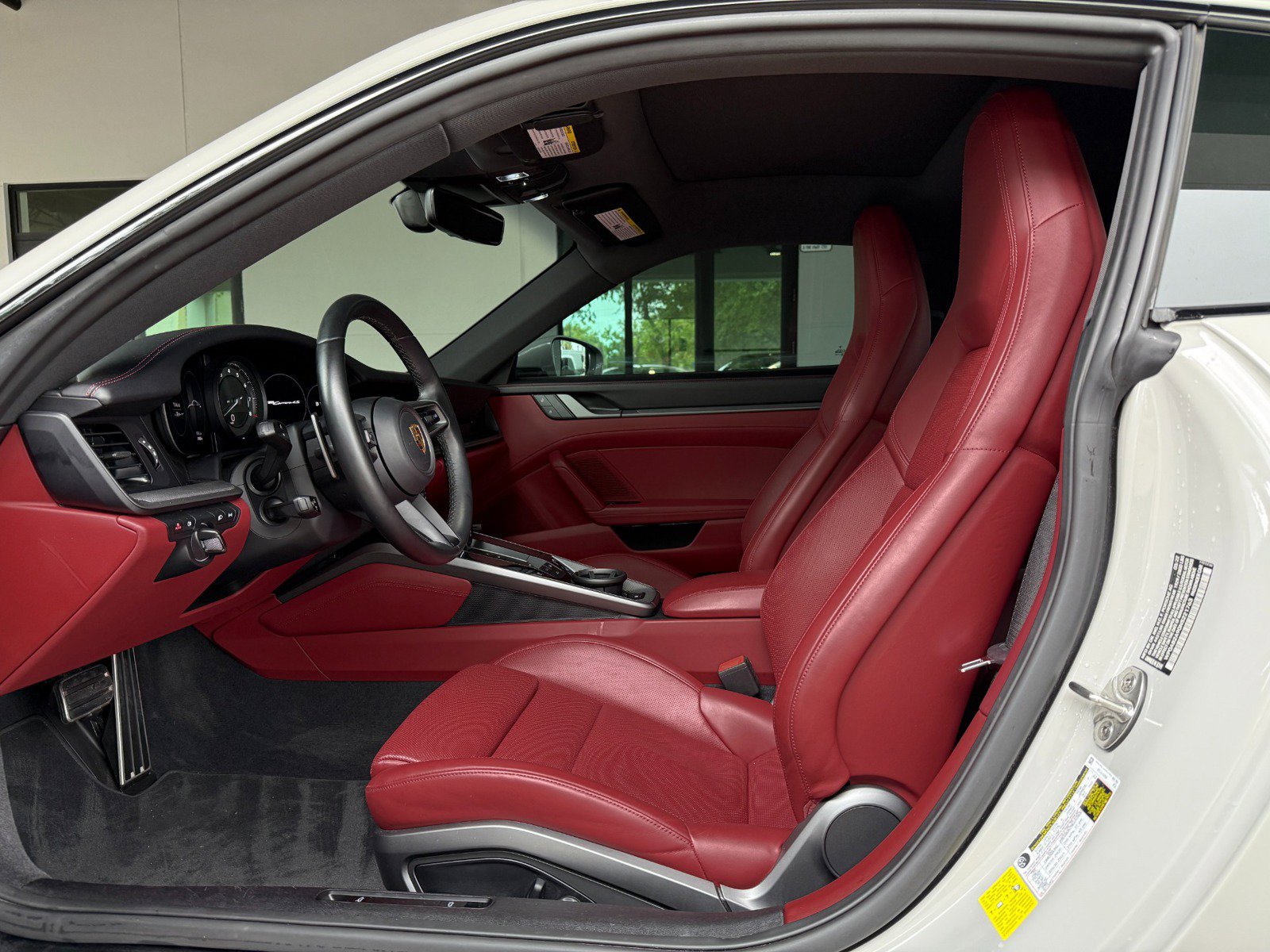 Used 2022 Porsche 911 Carrera 4S AWD/4WD image 21