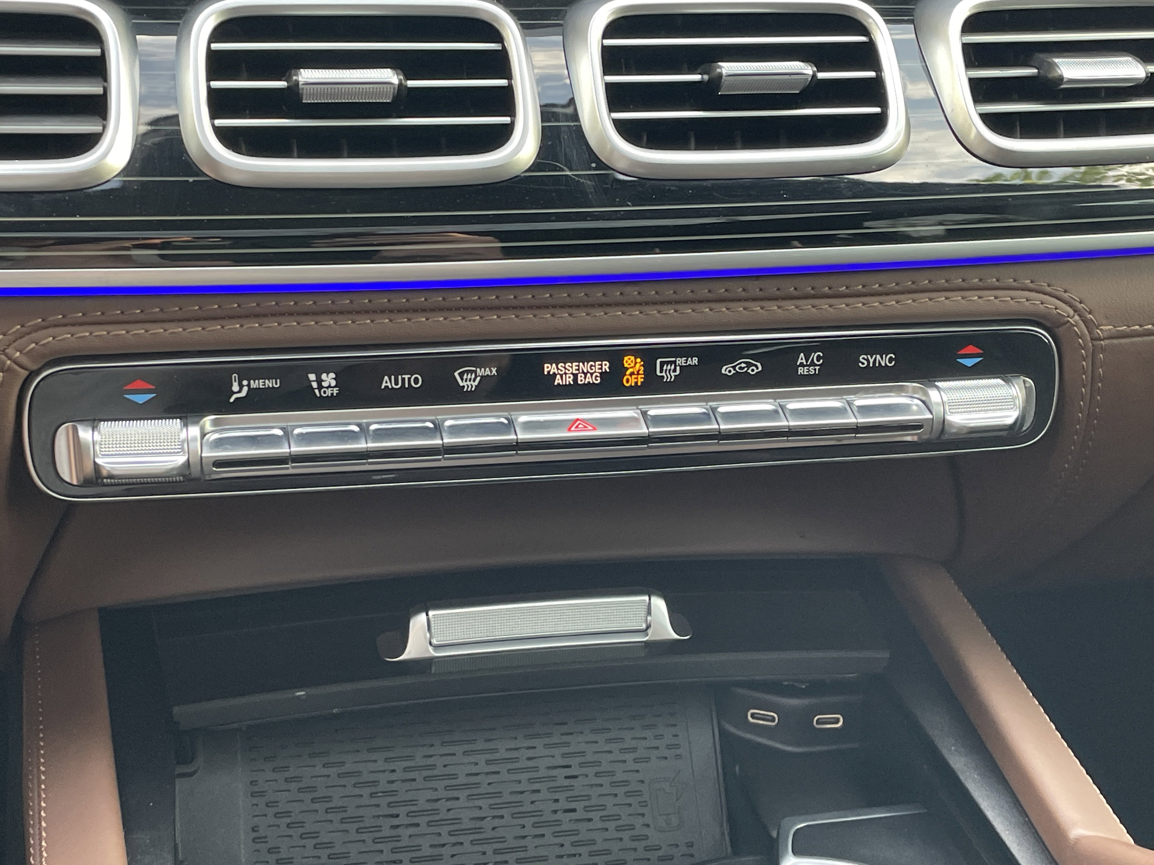 Certified 2024 Mercedes-Benz GLE 53 AMG 4MATIC Coupe image 33