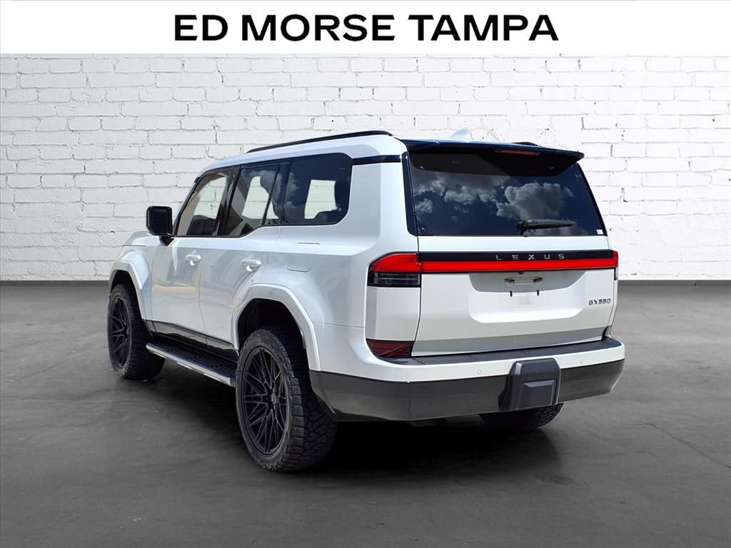 Used 2024 Lexus GX 550 w/ Cold Area Package AWD/4WD image 3