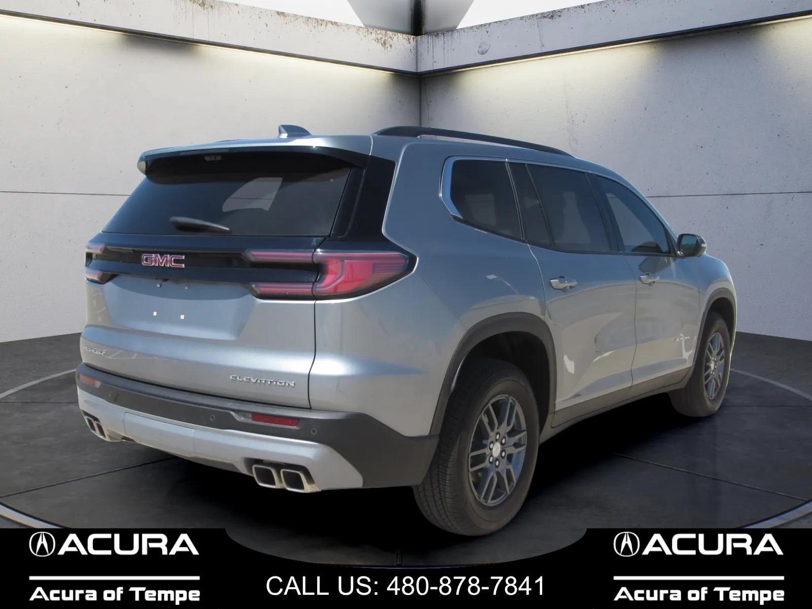 Used 2026 GMC Acadia Elevation FWD image 5