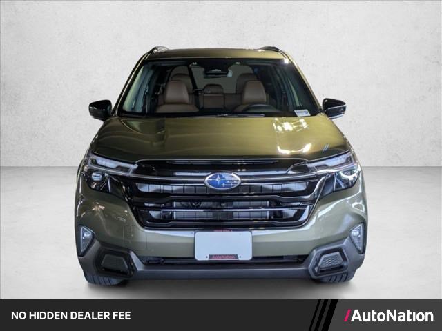 Used 2025 Subaru Forester Touring AWD/4WD image 1