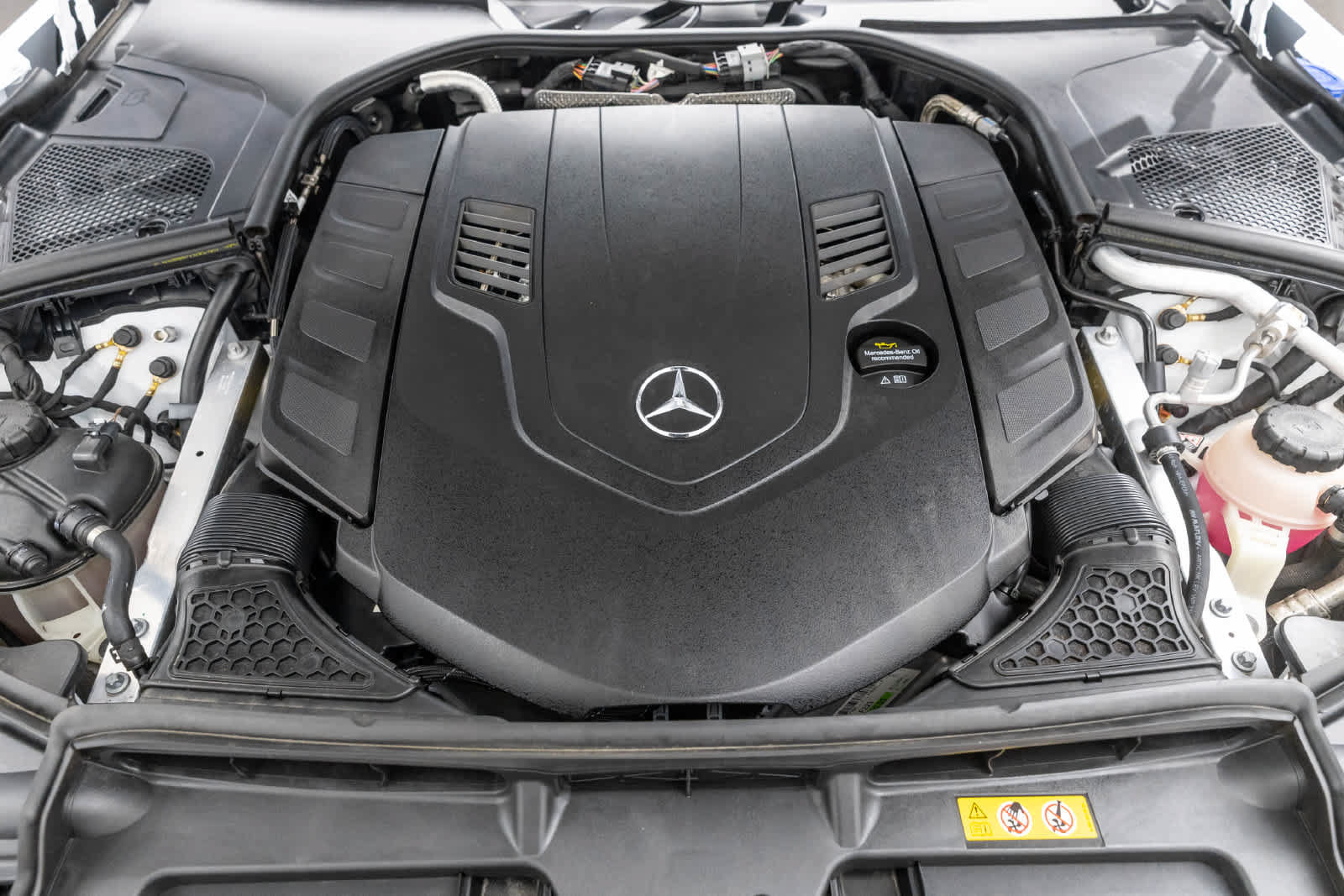 Used 2025 Mercedes-Benz S 580 4MATIC Sedan image 9