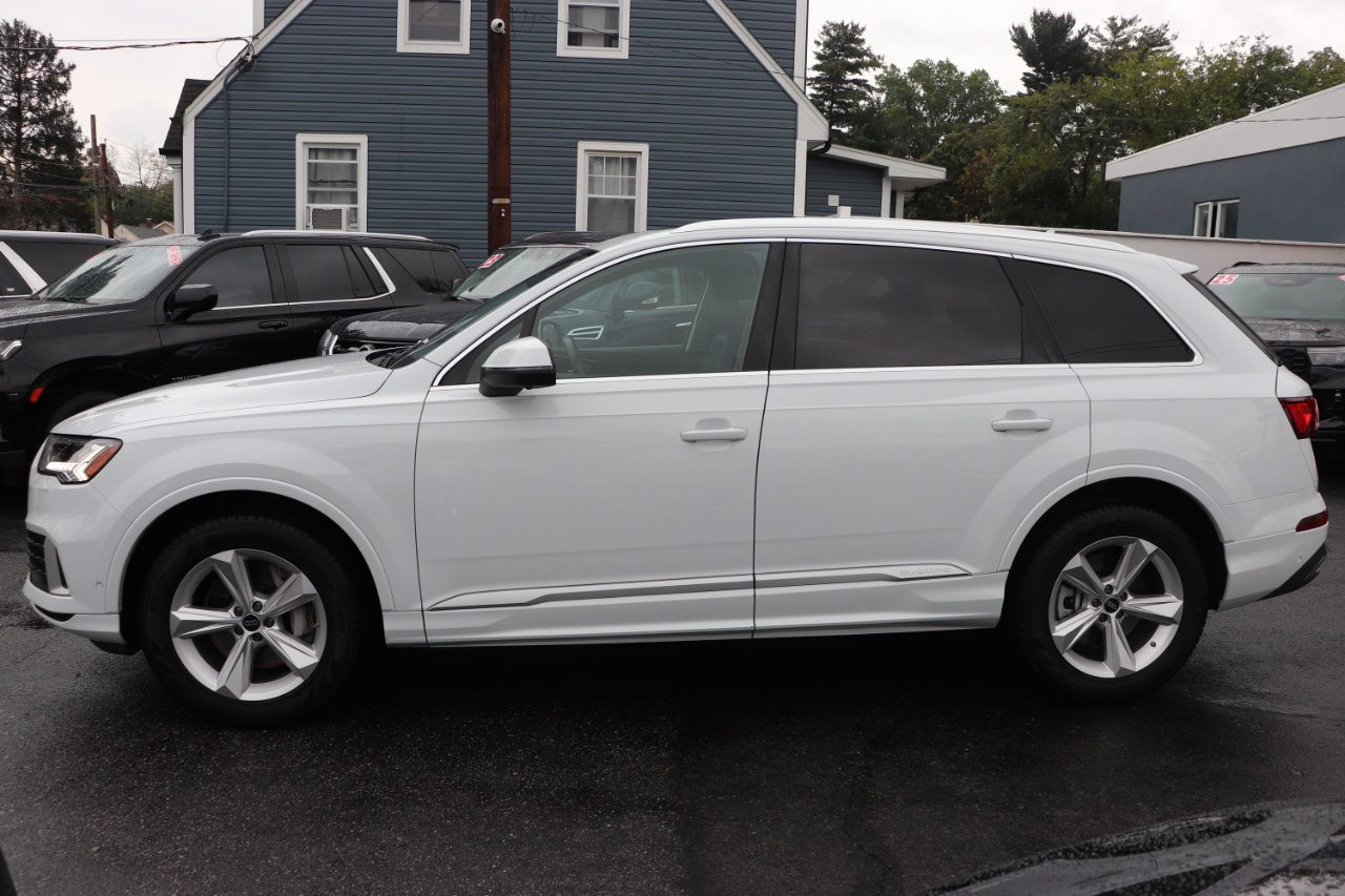 Used 2024 Audi Q7 2.0T Premium Plus image 2