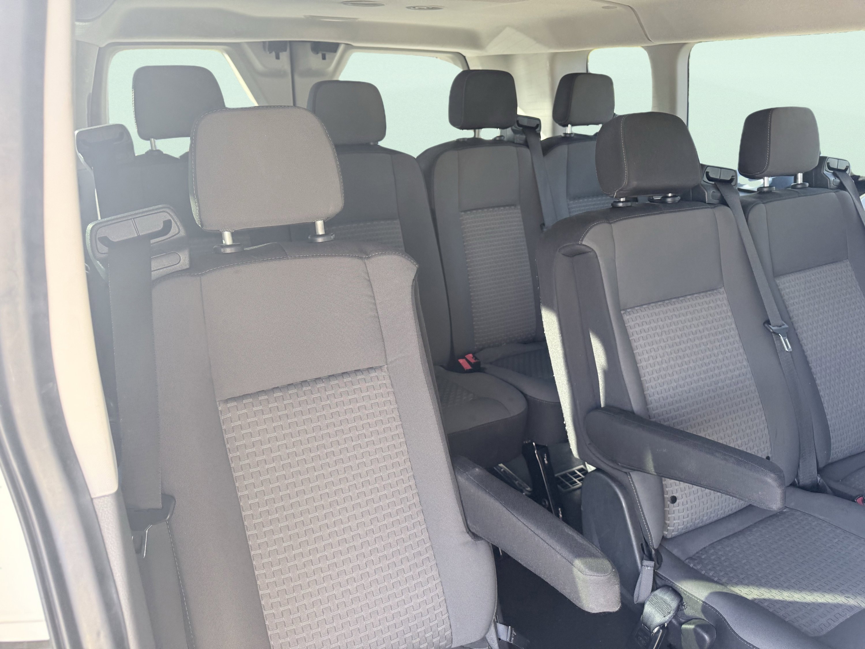 Used 2023 Ford Transit 350 XLT image 20