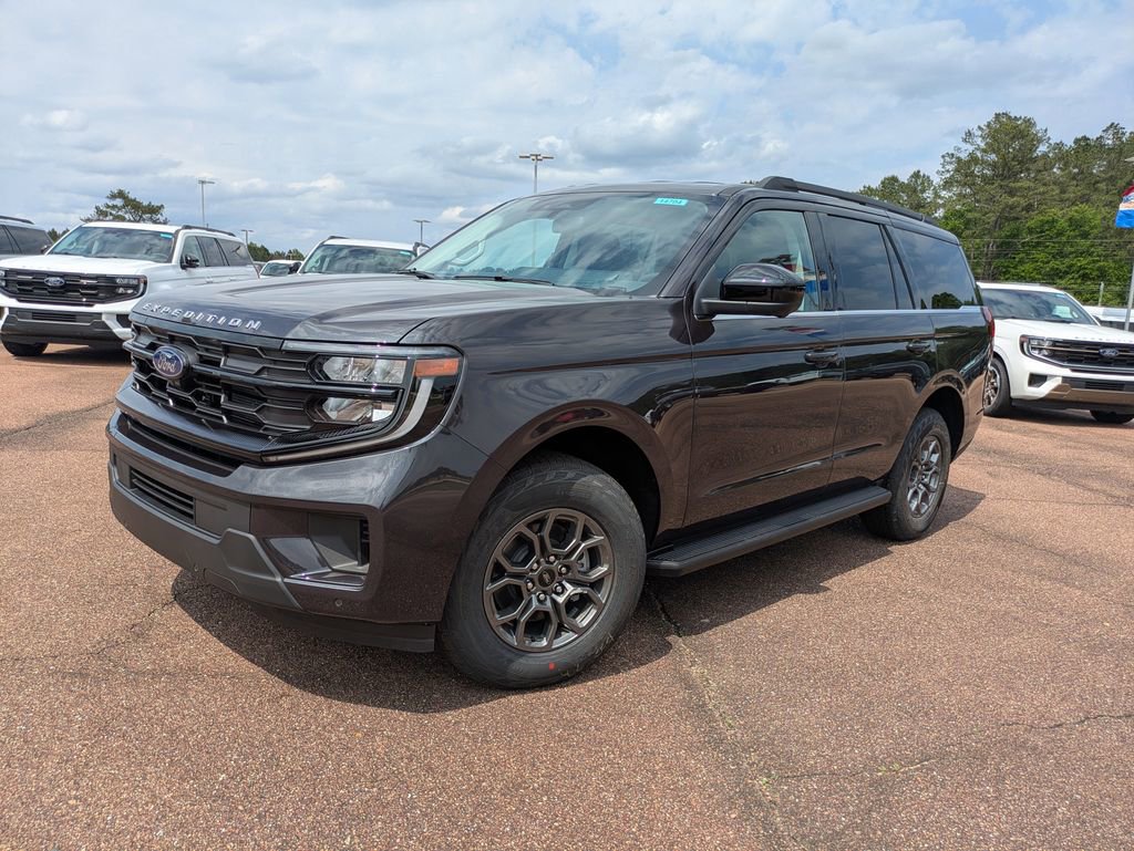 New 2026 Ford Expedition Active RWD image 4