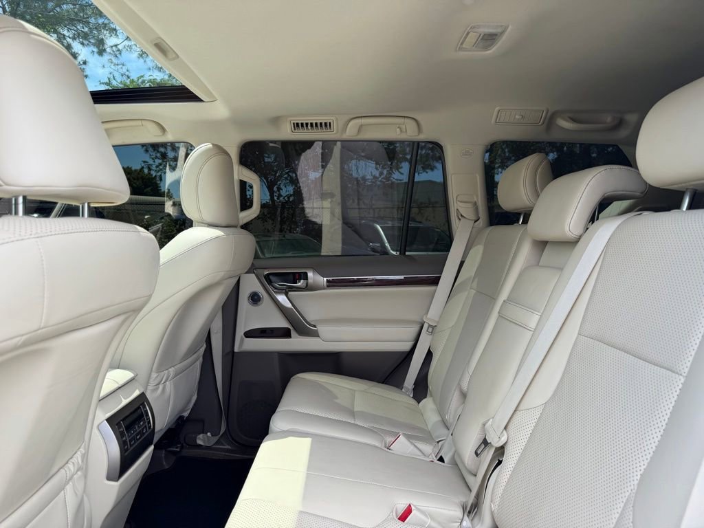 Used 2018 Lexus GX 460 Luxury AWD/4WD image 21