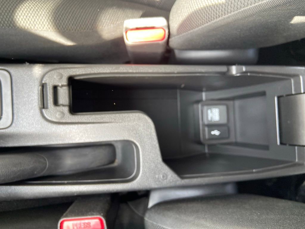 Used 2016 Honda Fit EX image 30